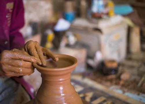 Morocco pottery making